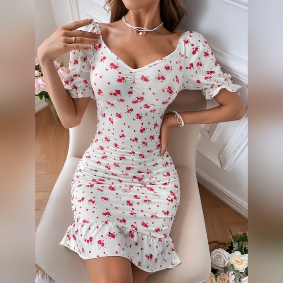Lace Up Backless Puff Sleeve Ruched Ruffle Hem Bodycon Dress